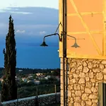 Melivaro Tsoukaládhes