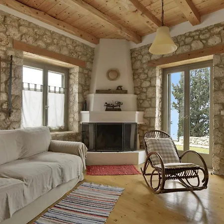 Melivaro Kır Evi
