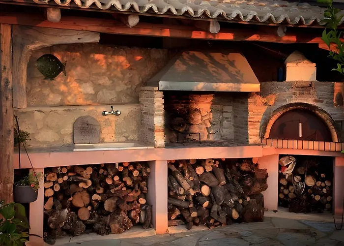Melivaro Kır Evi